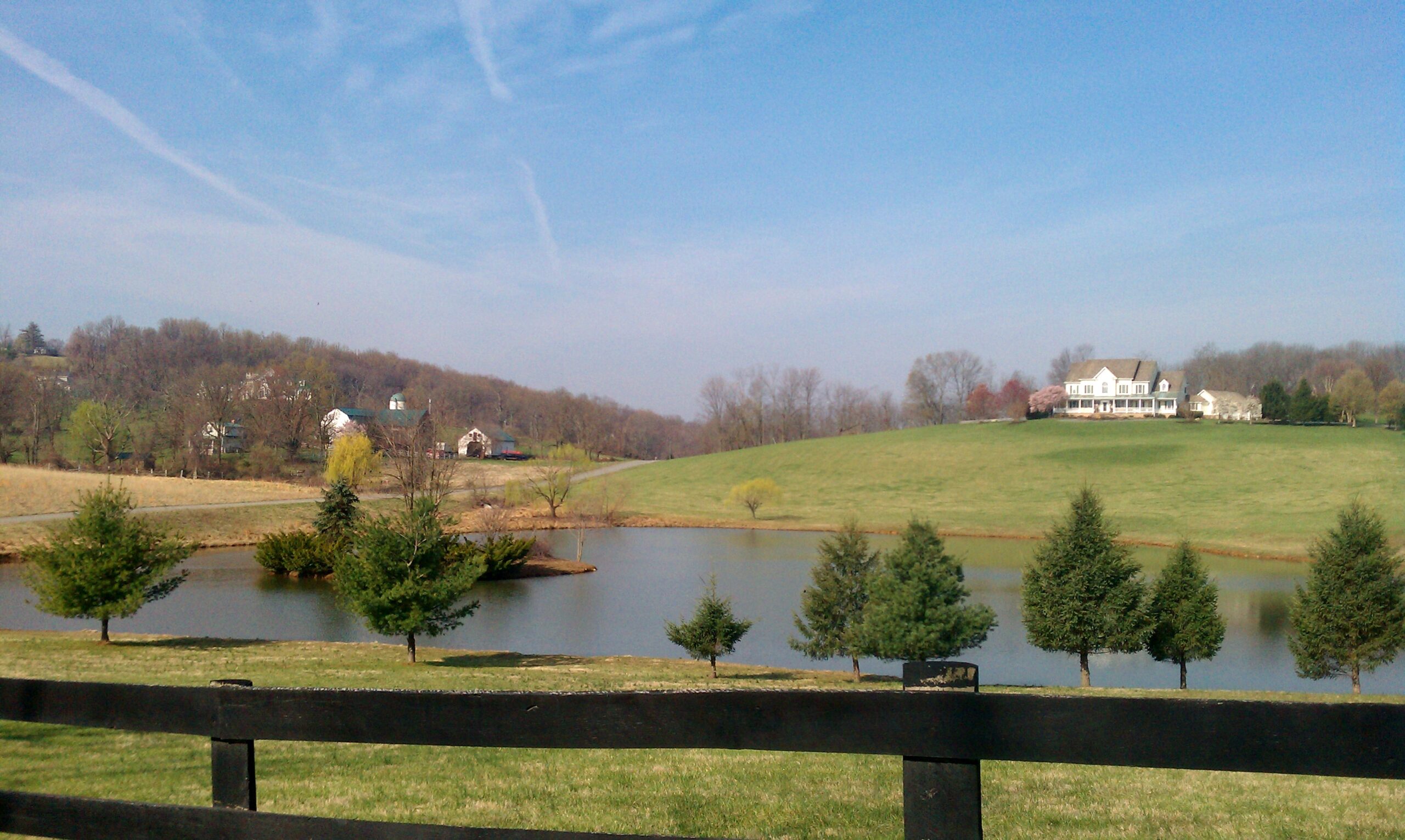LoCo Photo: Beacon Hill Back Roads