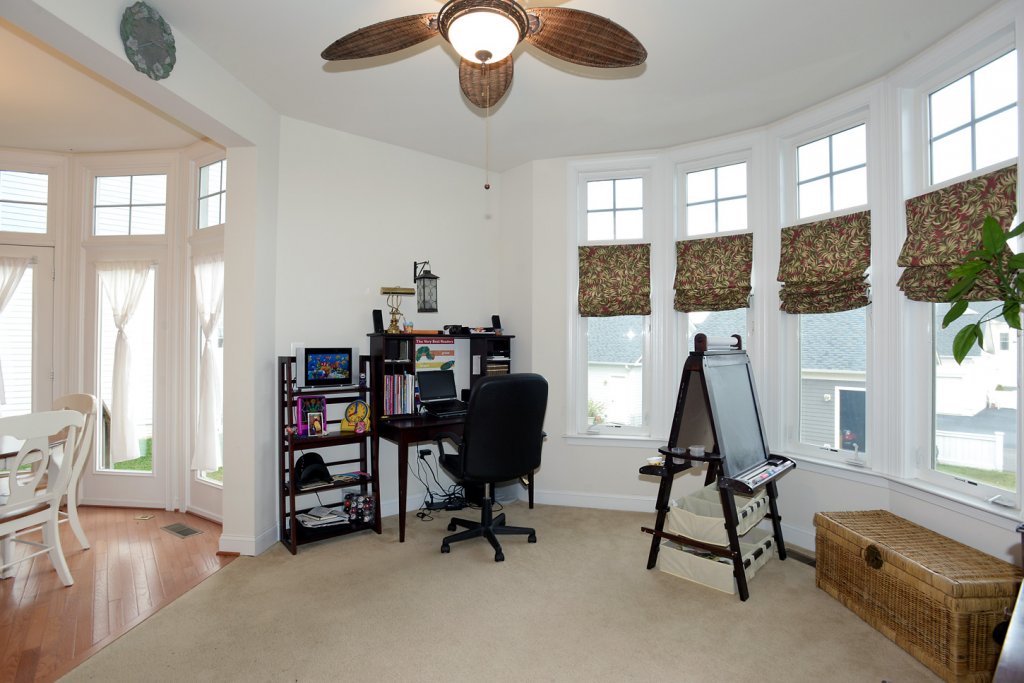 Let Your Home Office Shine To Sell Your Home